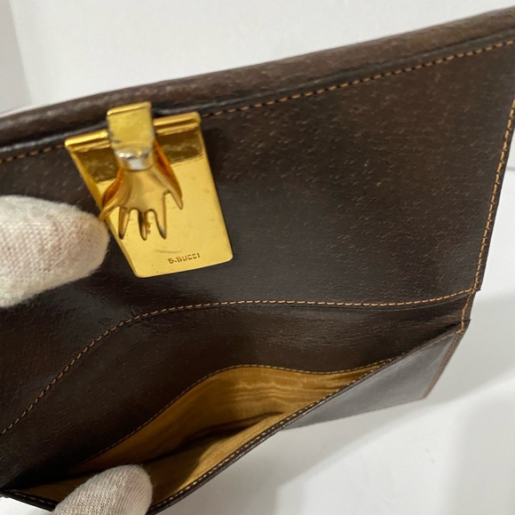 Gucci Vintage💥SUPER RARE💥 gilt clasp brown leather wallet - Picture 8 of 8